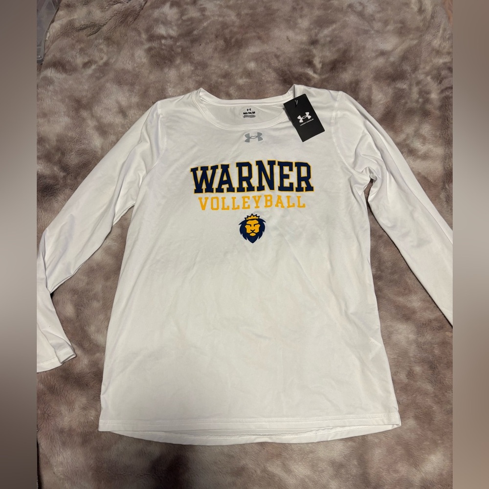 NWT Under Armour Warner Volleyball Long Sleeve Performance Shirt MD
(1005)